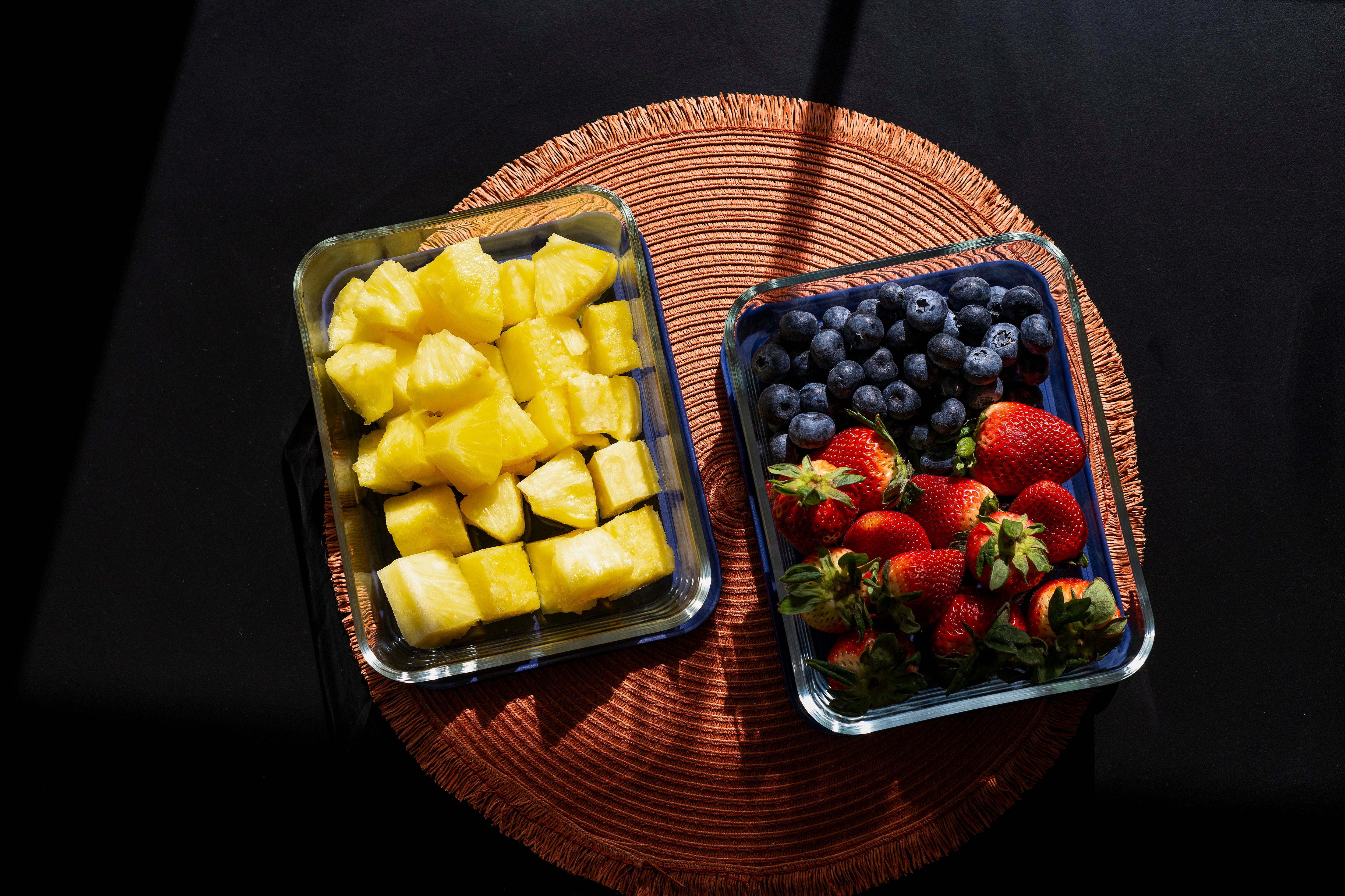Glass Food Storage Containers - 8 Piece 6.55 Cup (4 Containers + 4 Lids) Rectangular Set