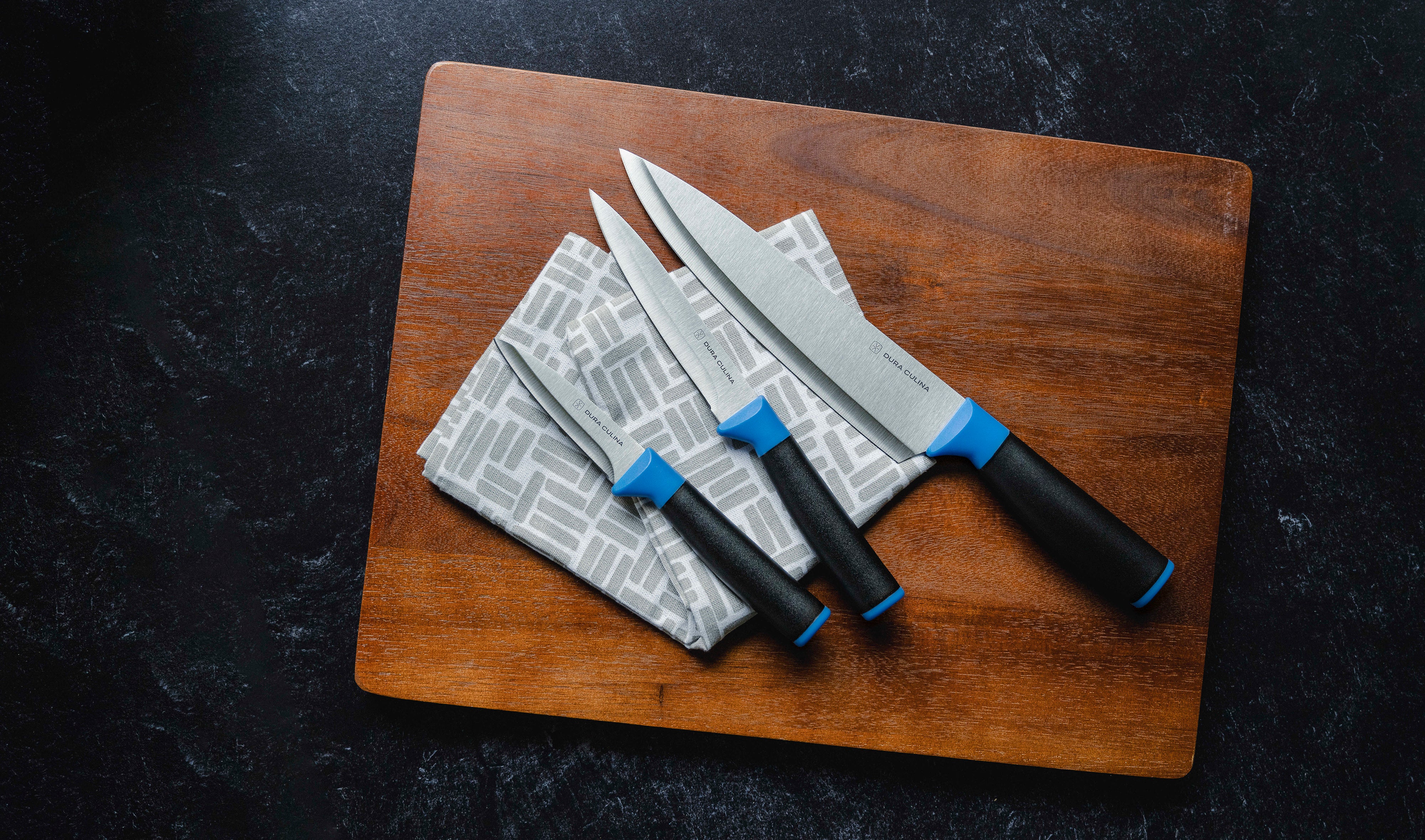 Precision in Every Cut: Premium Knives for Masterful Cooking