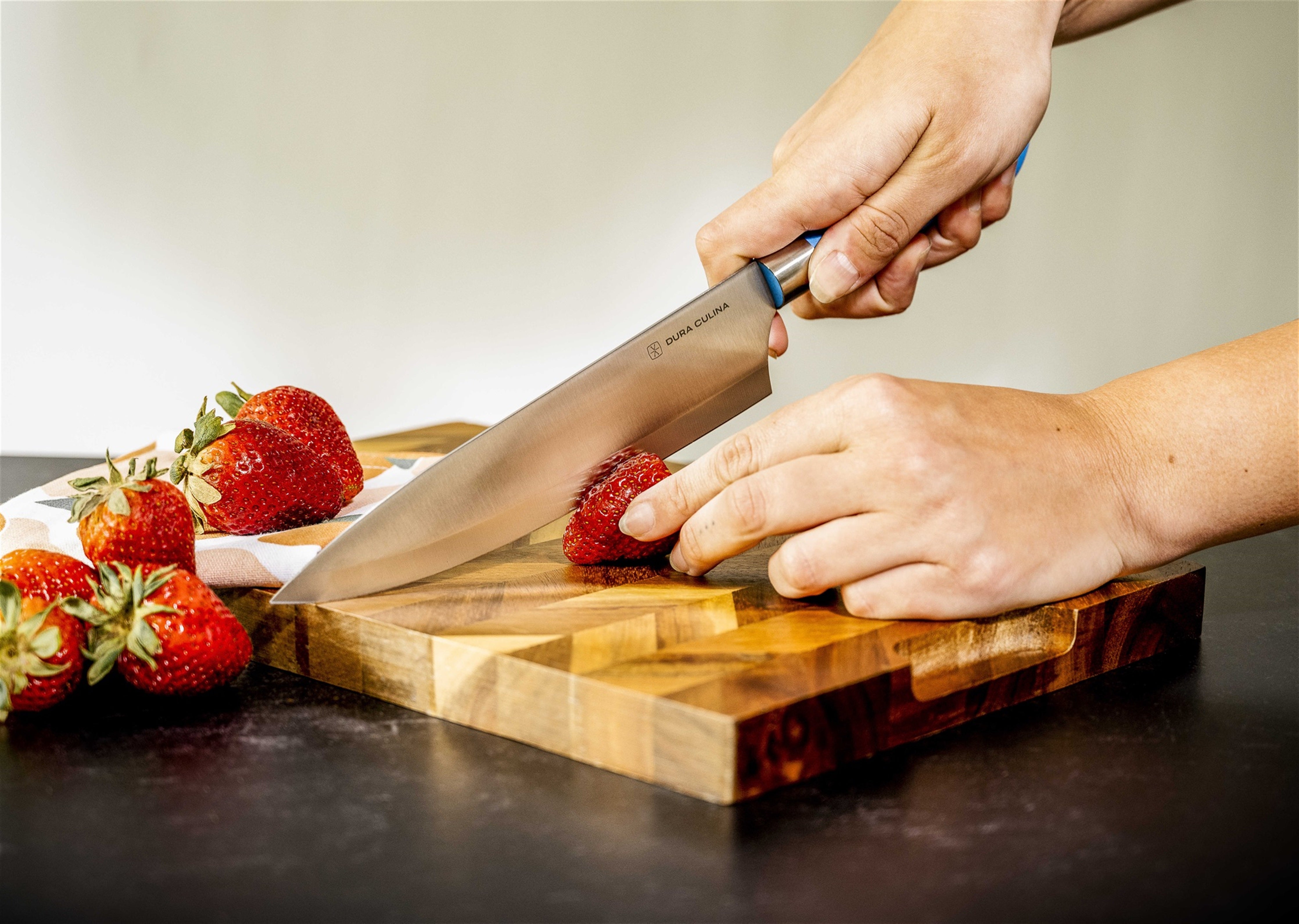 EcoCut 10 Piece Kitchen Knife Set With Blade Guards, Blue