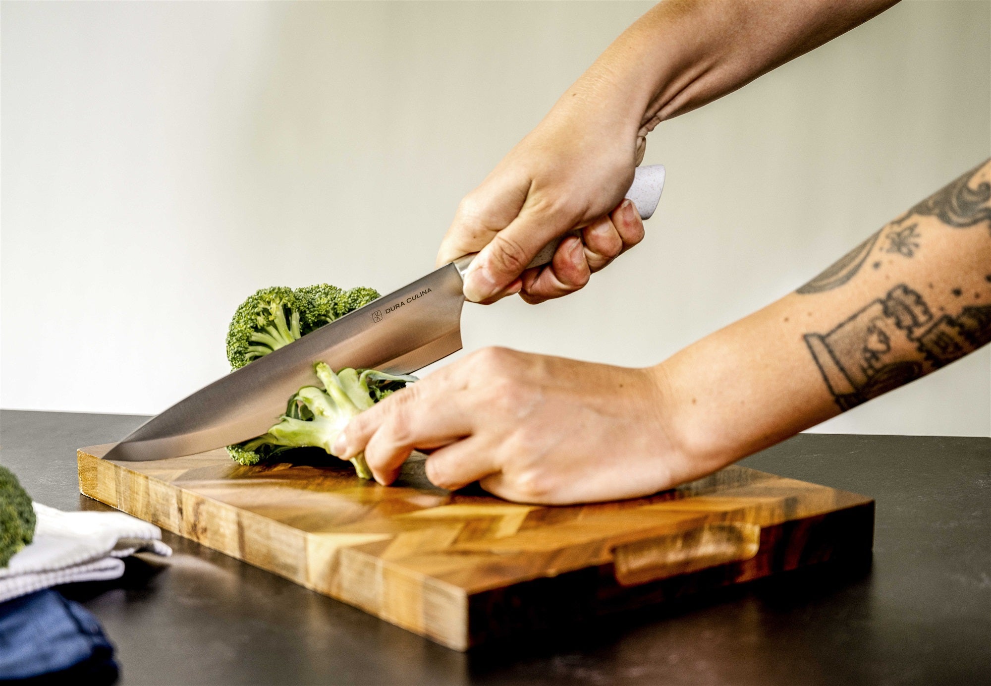 EcoCut 3 Piece Kitchen Knife Set With Blade Guards, Grey
