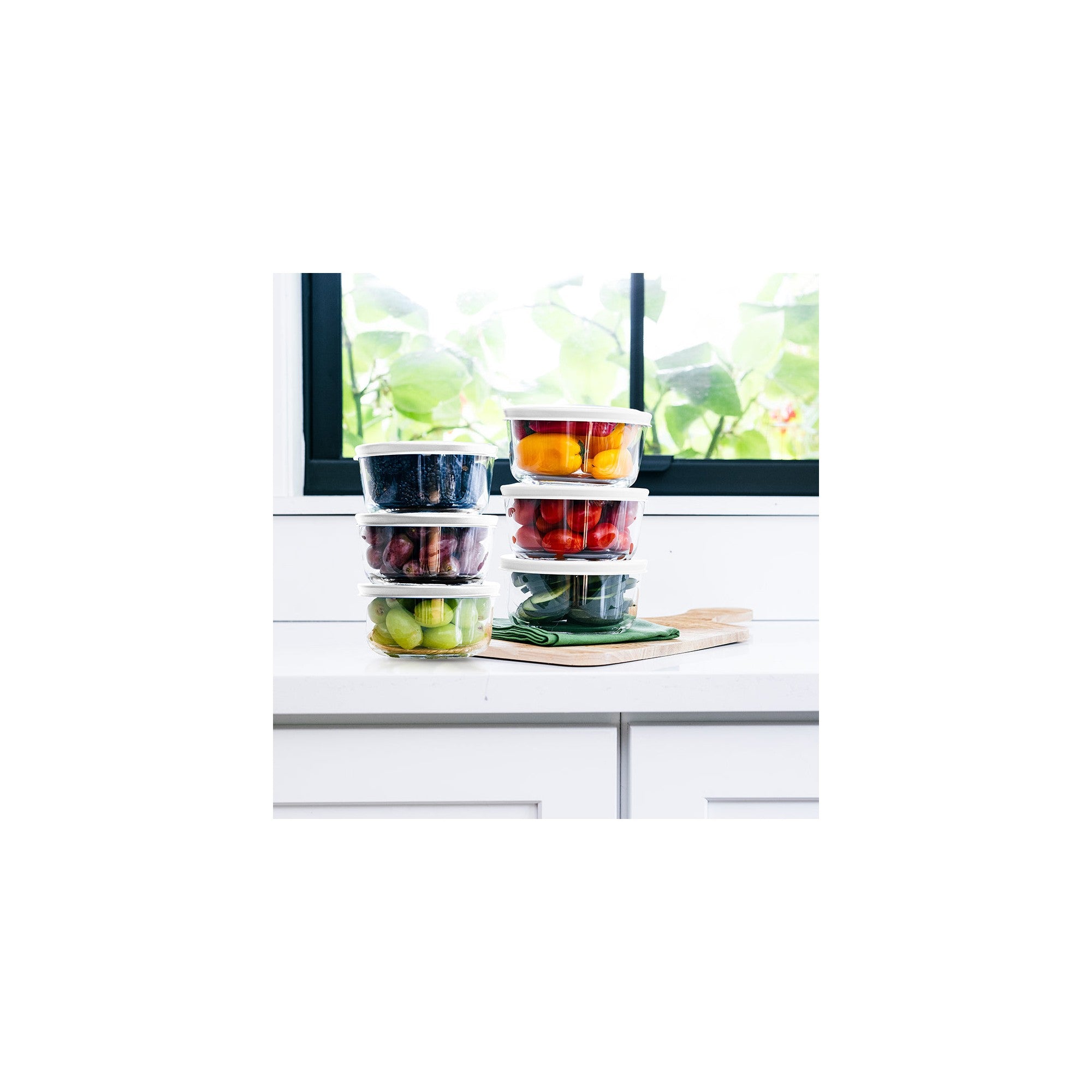 12 Piece (2 Cup / 16oz) Round Glass Food Storage Container Set (6 Containers + 6 Lids) with Bonus Lids – Lifestyle – Dura Living