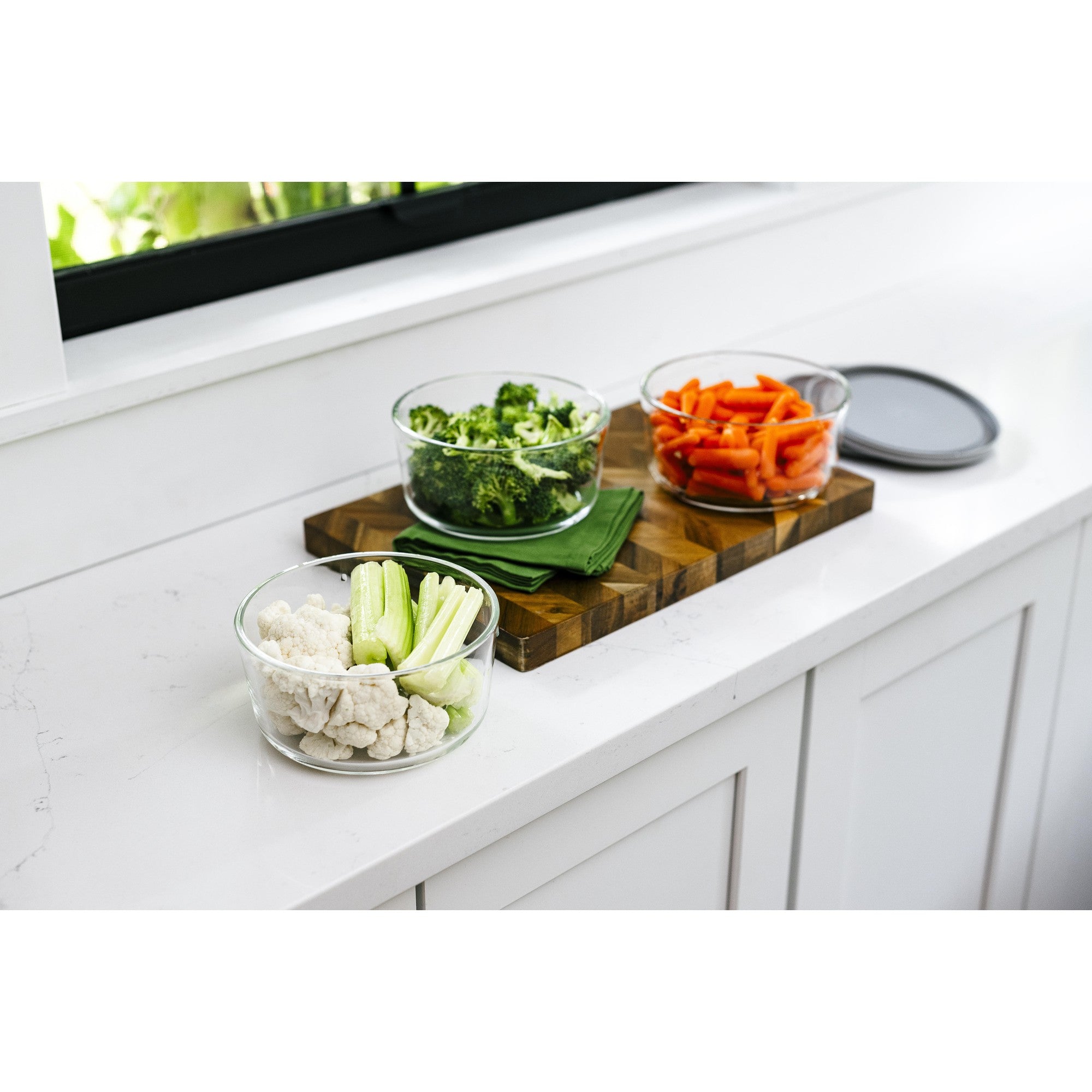 6 Piece Set (4 Cup / 32Oz ) Round Glass Storage Containers With Lids, Grey – Scale Reference – Dura Living