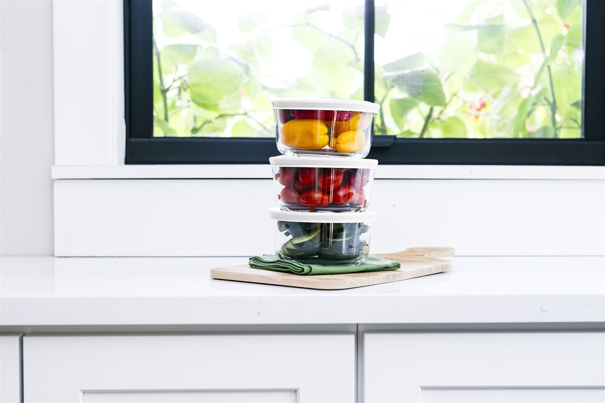 12 Piece Set (2 Cup / 16Oz)  Round Glass Storage Containers With Lids, White